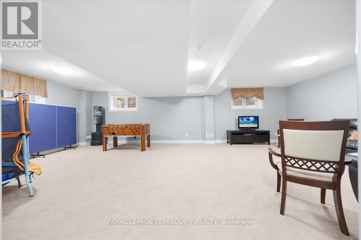 131 Maple Bush Drive, Cambridge, Ontario  N1T 0B7 - Photo 34 - X12739854