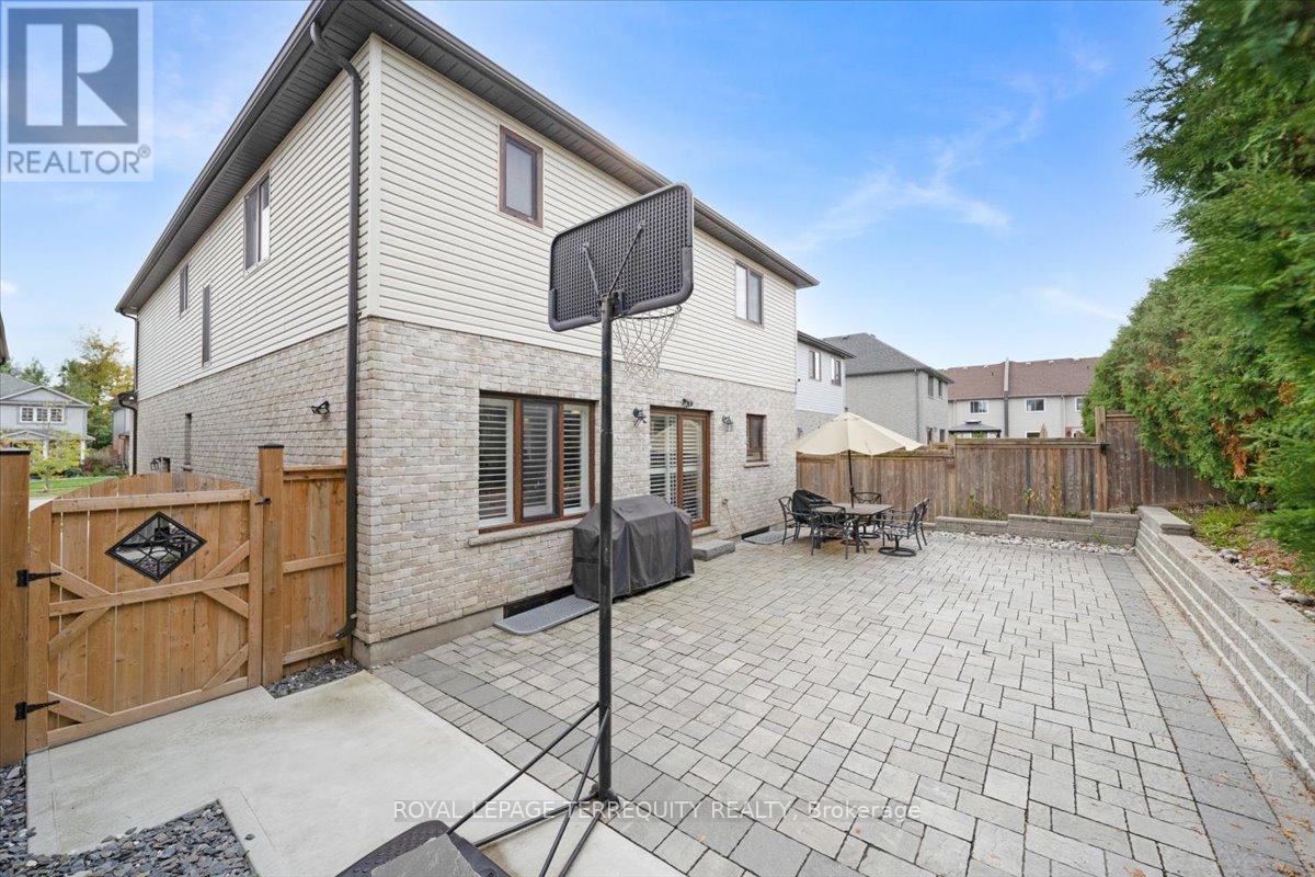 131 Maple Bush Drive, Cambridge, Ontario  N1T 0B7 - Photo 41 - X12739854