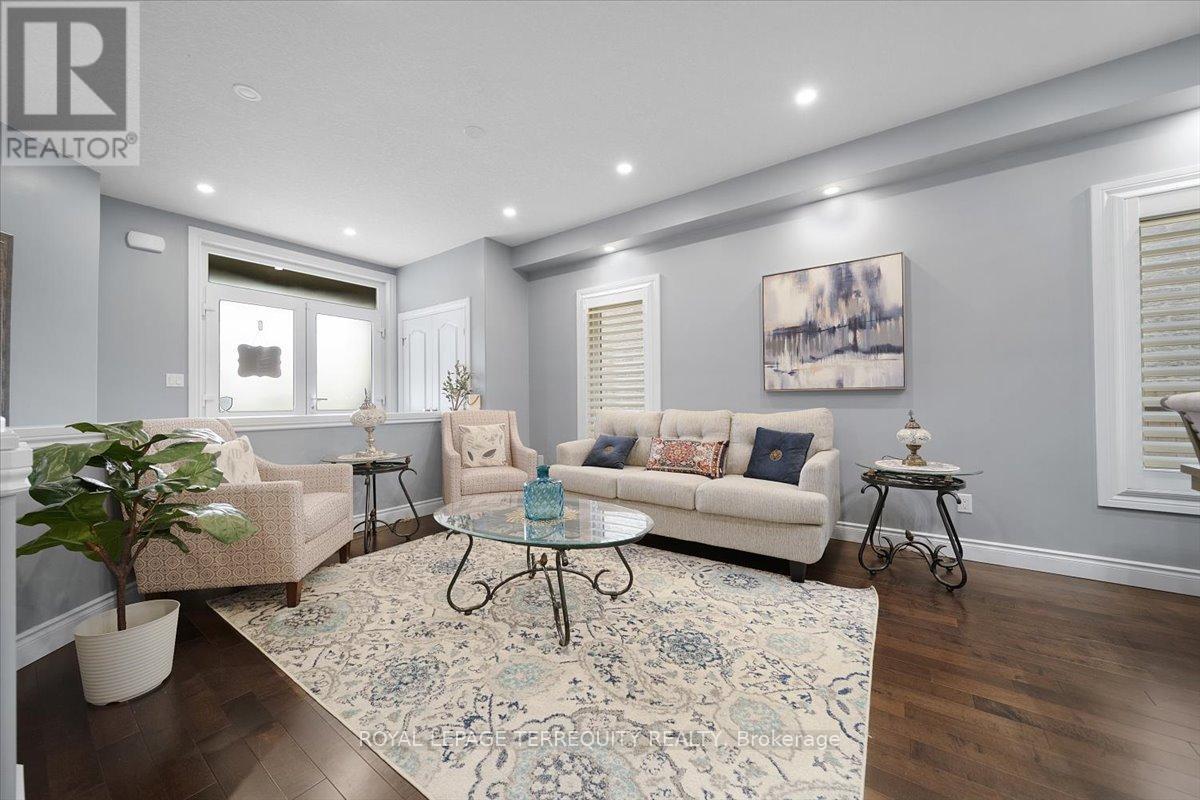 131 Maple Bush Drive, Cambridge, Ontario  N1T 0B7 - Photo 5 - X12739854