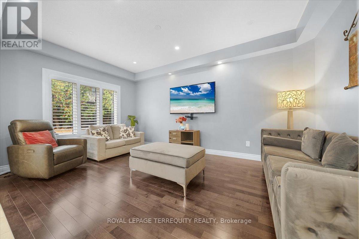 131 Maple Bush Drive, Cambridge, Ontario  N1T 0B7 - Photo 8 - X12739854