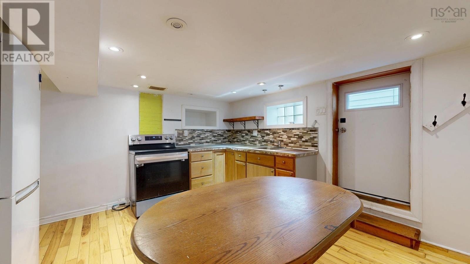 3681 High Street, Halifax Peninsula, Nova Scotia  B3K 4Y8 - Photo 38 - 202600330