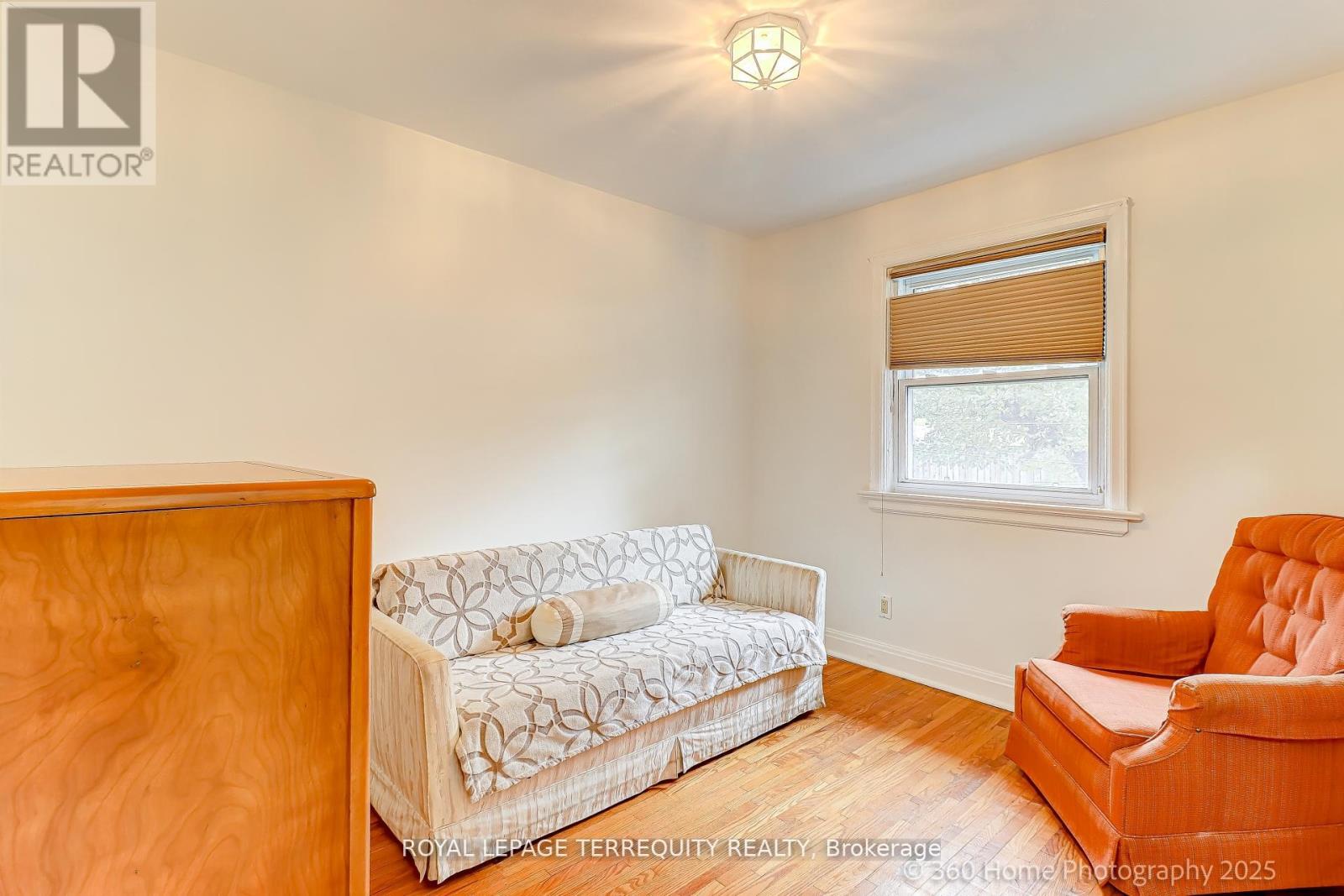 27 John Best Avenue, Toronto, Ontario  M9N 1C4 - Photo 12 - W12734740