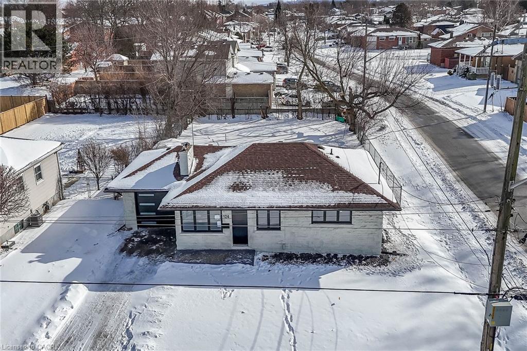 124 Corman Avenue, Stoney Creek, Ontario  L8G 3W4 - Photo 3 - 40800962