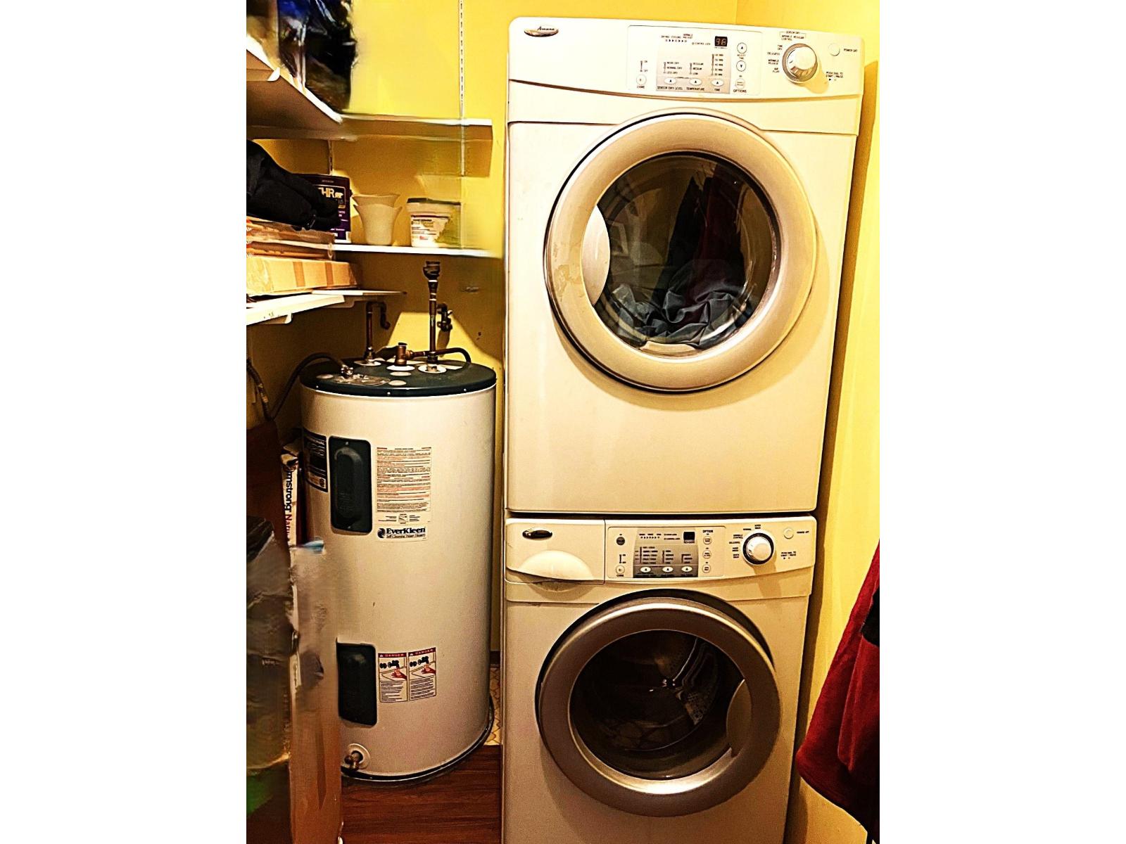 210 9635 121 Street, Surrey, British Columbia V3V 7L8 - Photo 8 - R3083862