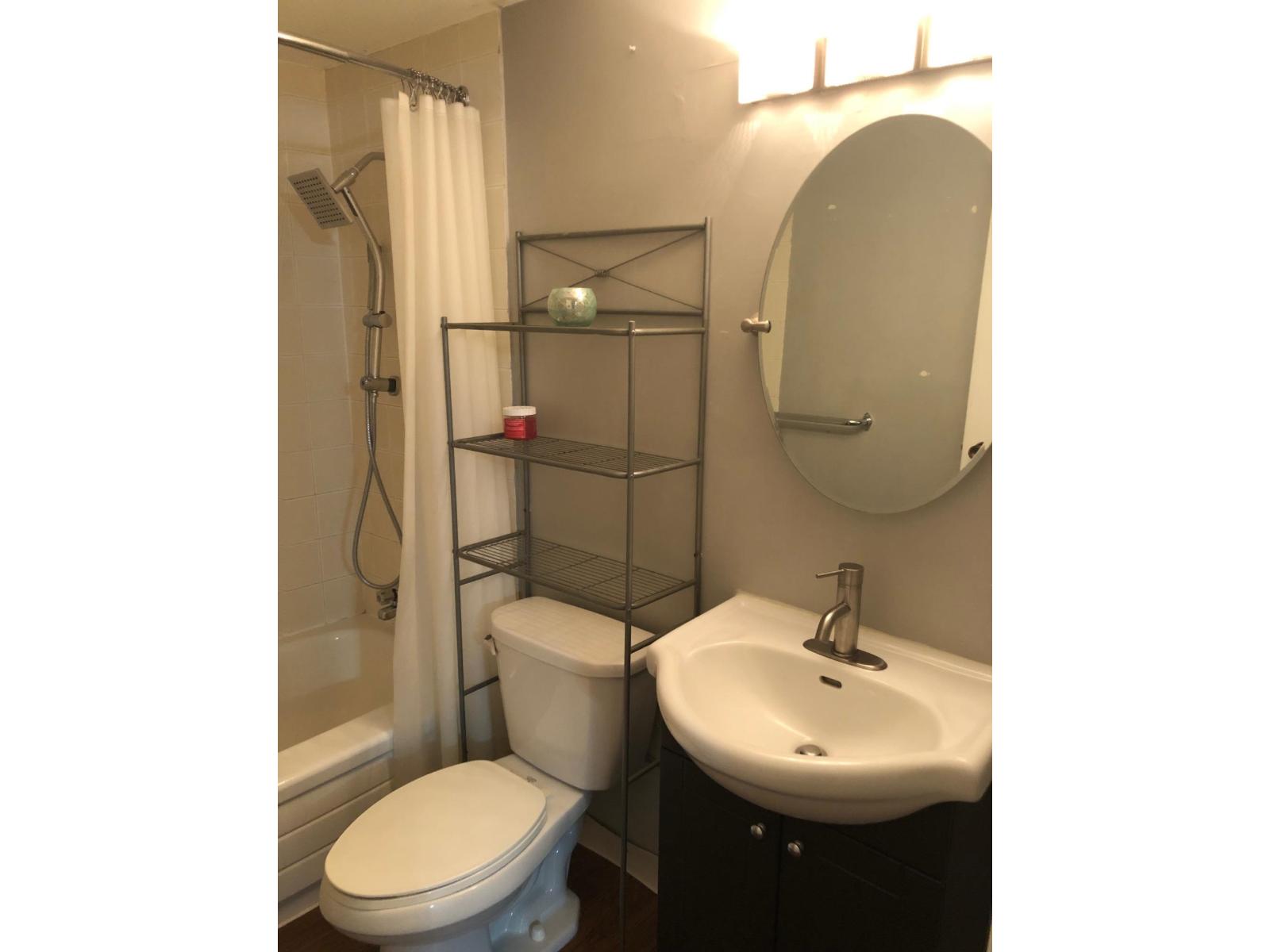 210 9635 121 Street, Surrey, British Columbia V3V 7L8 - Photo 7 - R3083862