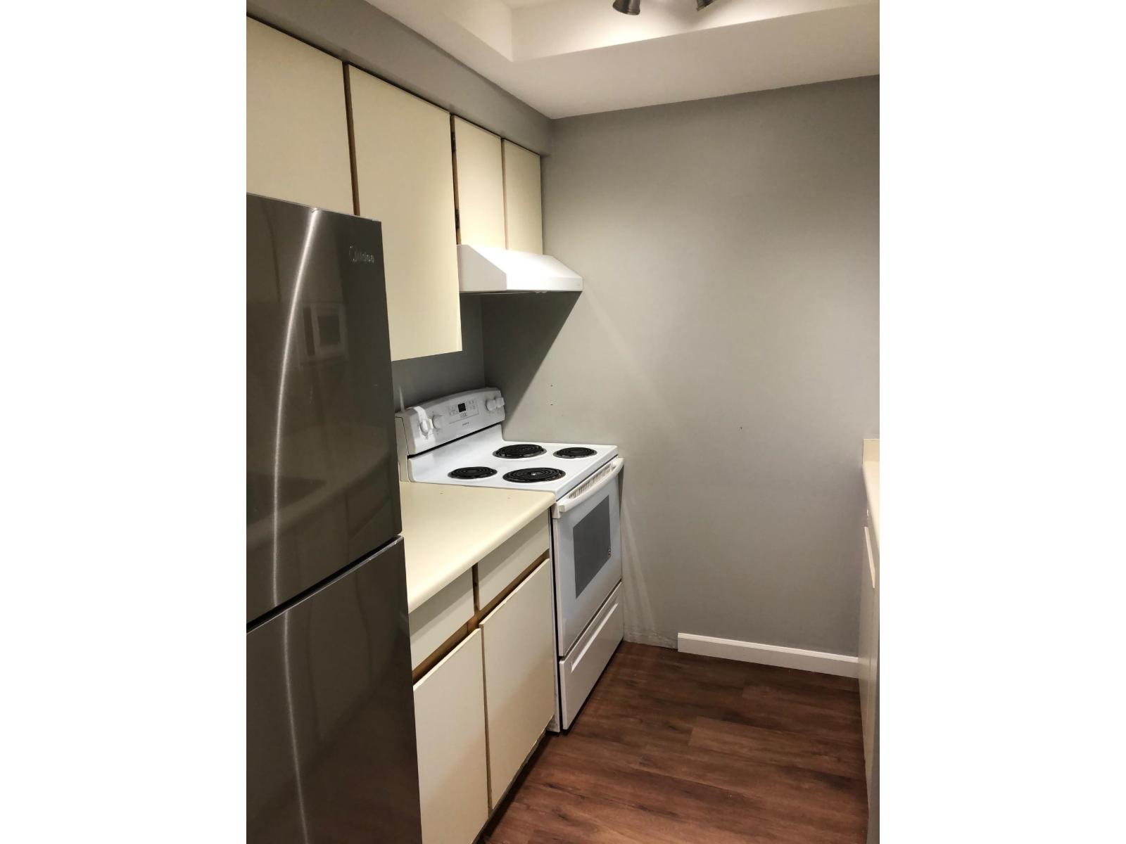 210 9635 121 Street, Surrey, British Columbia V3V 7L8 - Photo 11 - R3083862