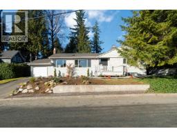 3837 SUNNYCREST DRIVE, North Vancouver, British Columbia
