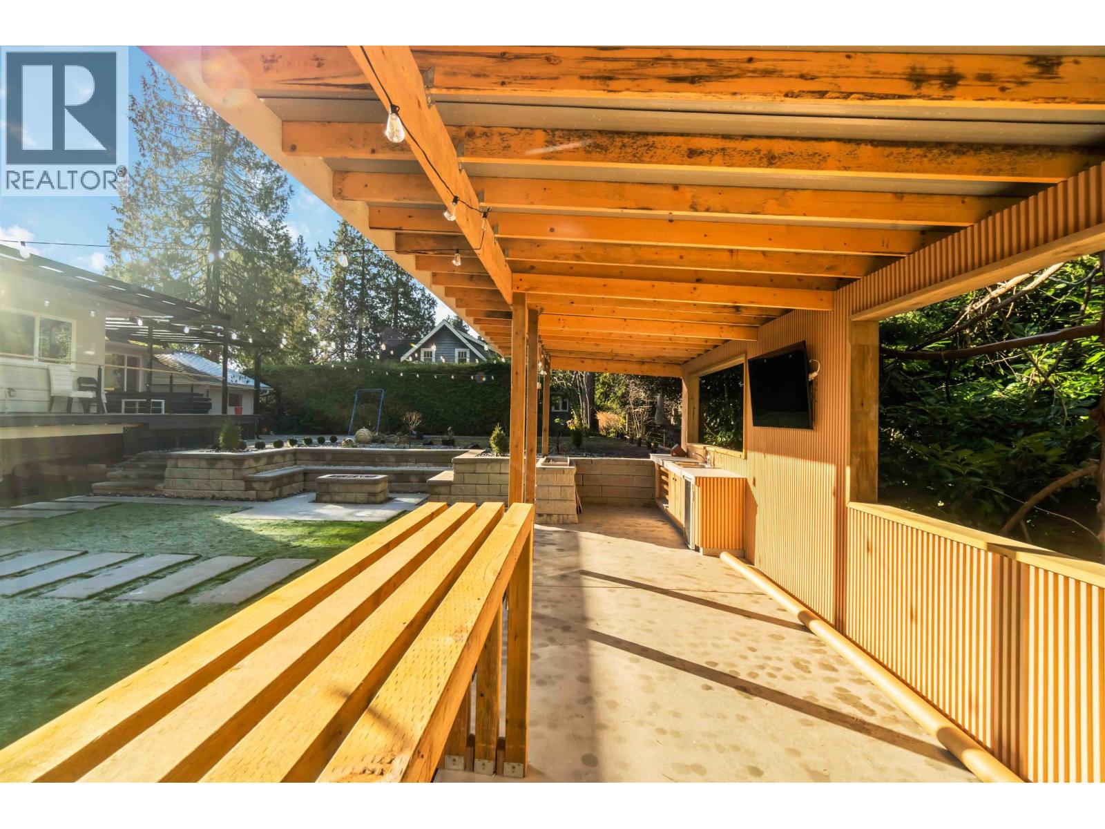 3837 Sunnycrest Drive, North Vancouver, British Columbia  V7R 3C5 - Photo 27 - R3084561