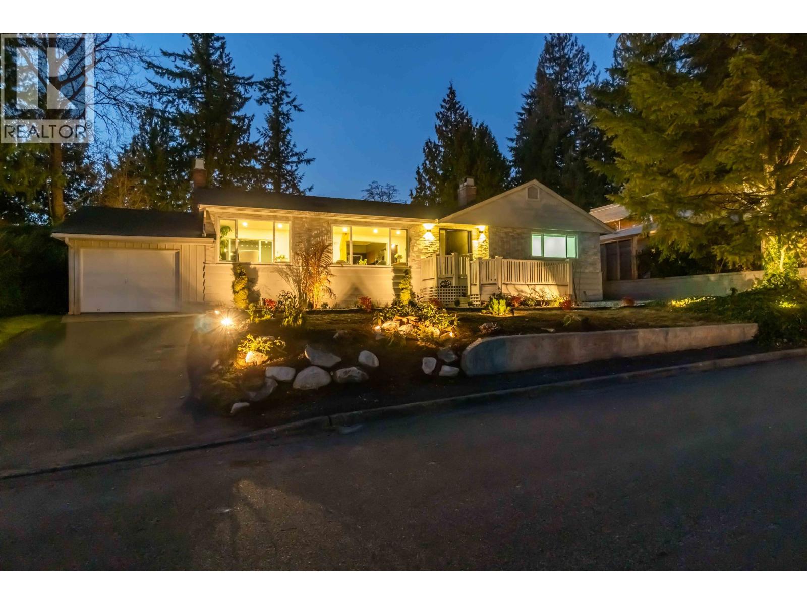 3837 Sunnycrest Drive, North Vancouver, British Columbia  V7R 3C5 - Photo 40 - R3084561