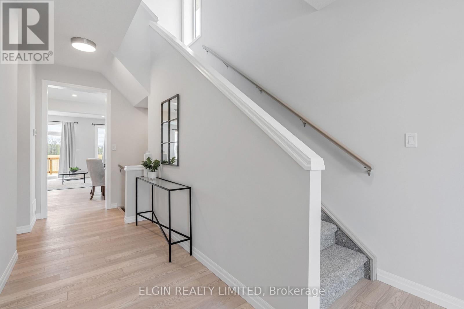 29 Braun Avenue, Tillsonburg, Ontario  N4G 0K5 - Photo 4 - X12739974