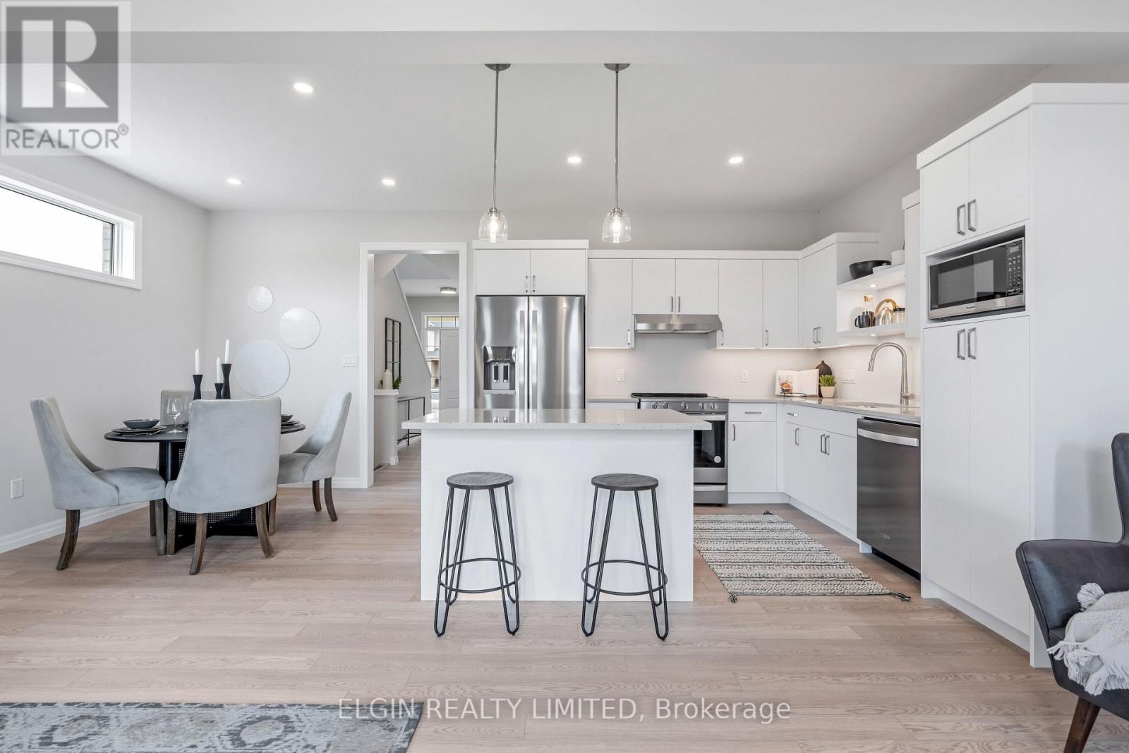 29 Braun Avenue, Tillsonburg, Ontario  N4G 0K5 - Photo 8 - X12739974