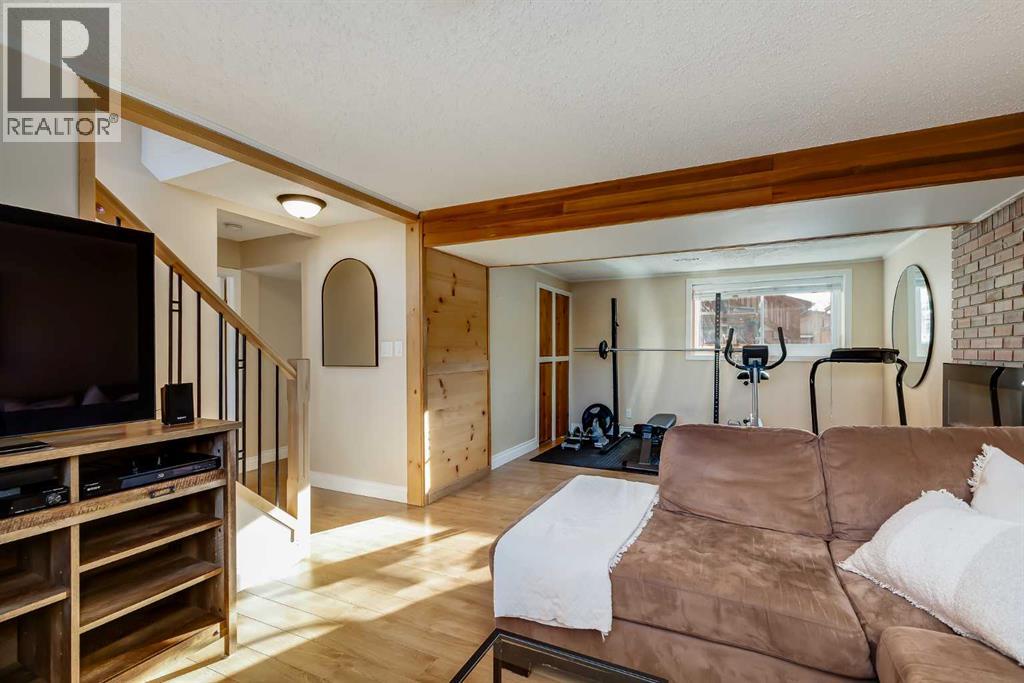 1205 Meadowbrook Drive Se, Airdrie, Alberta  T2A 1W6 - Photo 20 - A2281437