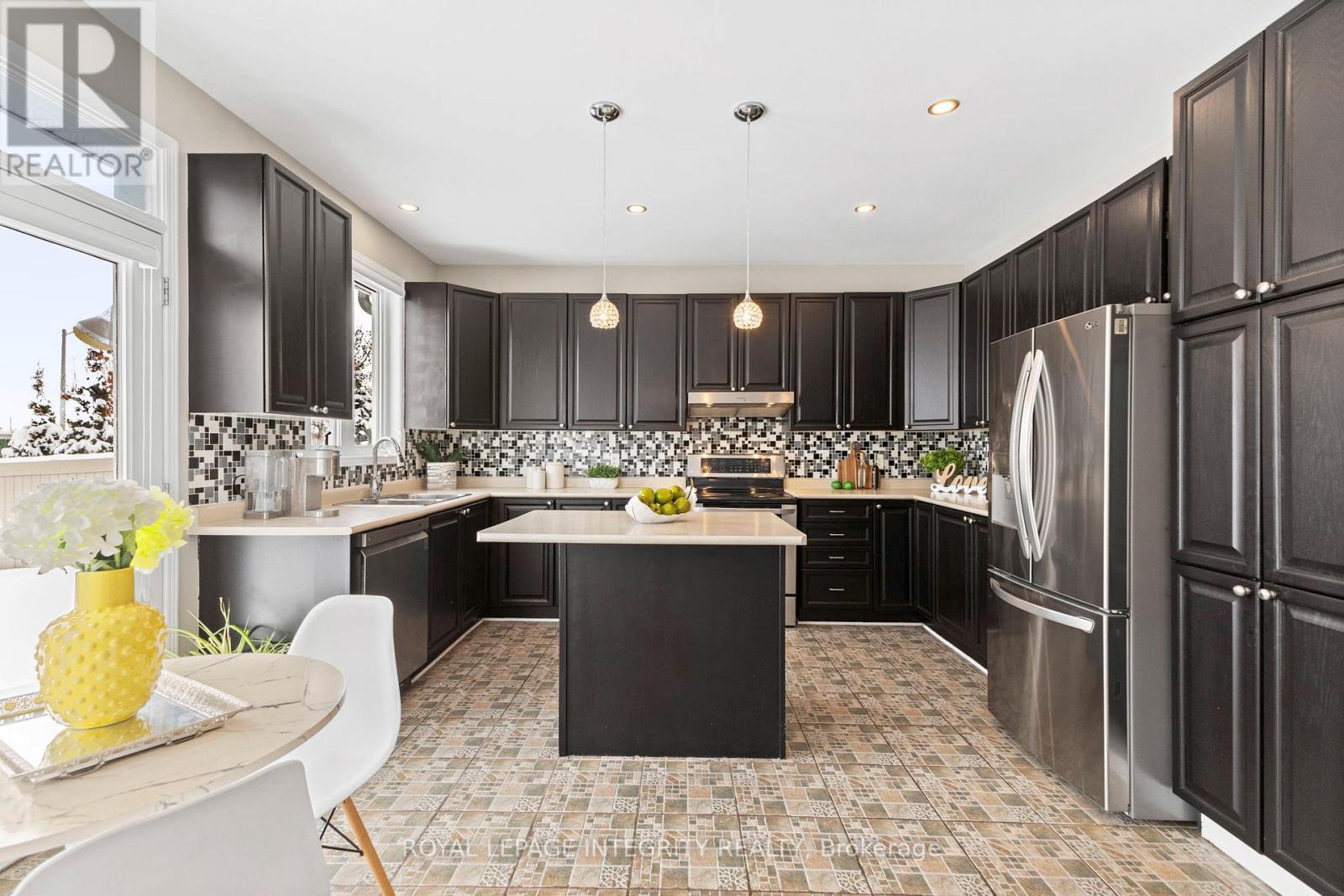 2421 Glandriel Crescent, Ottawa, Ontario  K4A 4T2 - Photo 16 - X12739996