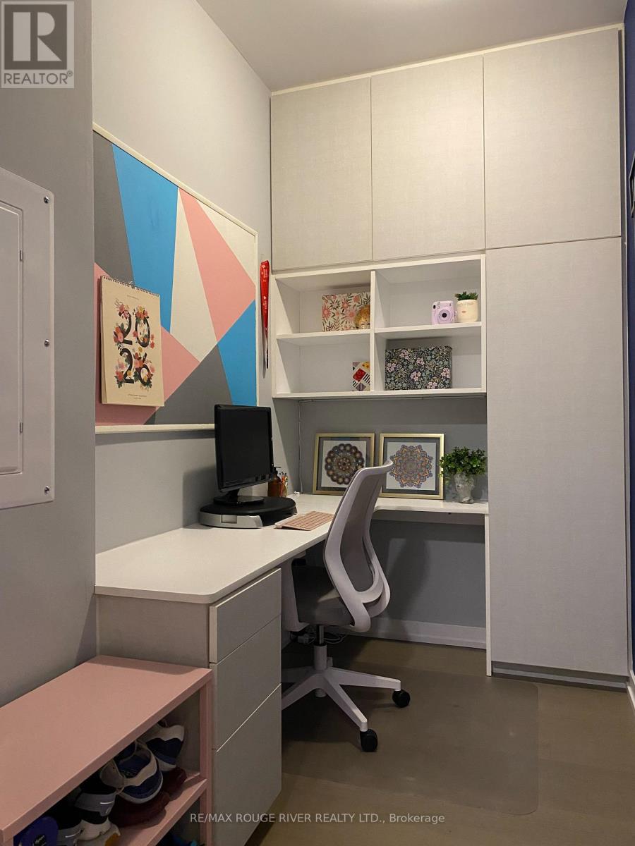 2411 - 488 University Avenue, Toronto, Ontario  M5G 0C1 - Photo 11 - C12700488