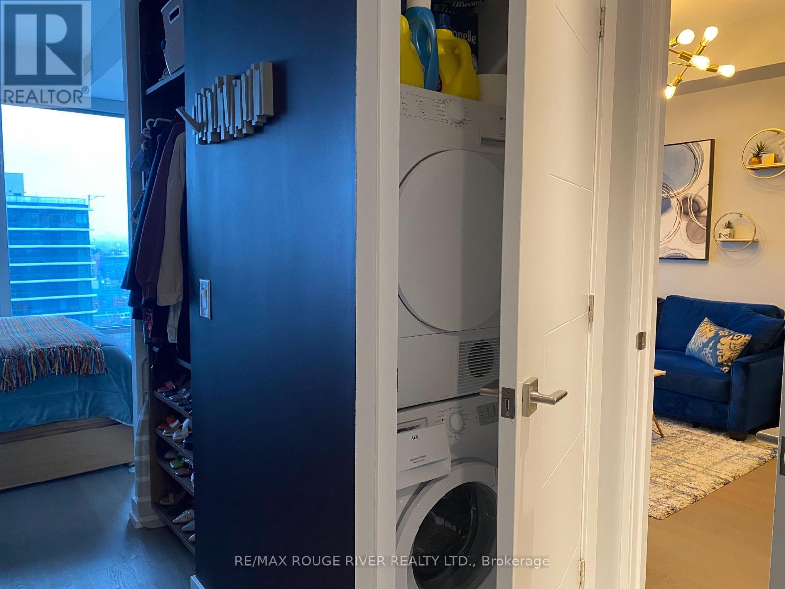 2411 - 488 University Avenue, Toronto, Ontario  M5G 0C1 - Photo 19 - C12700488