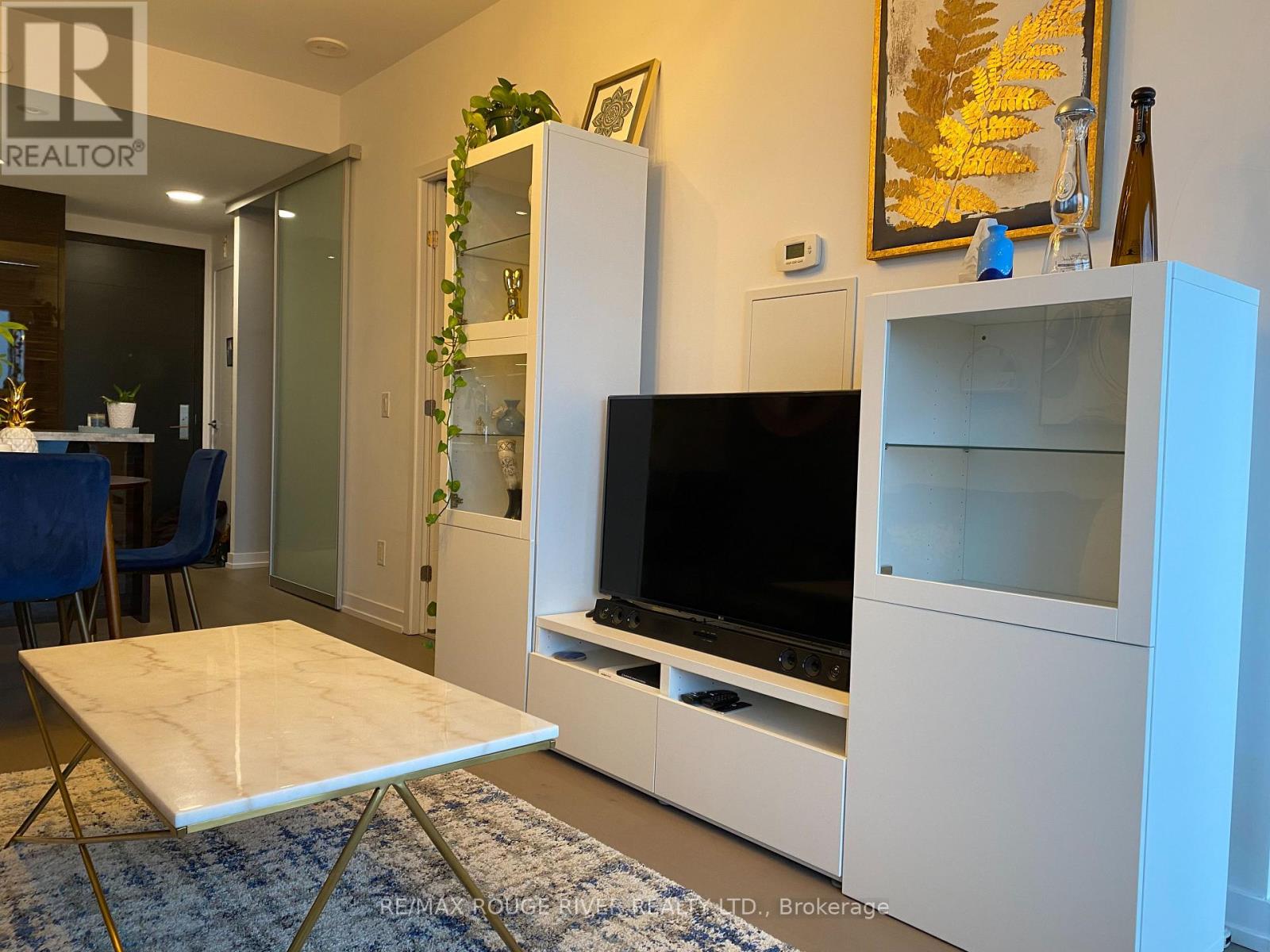 2411 - 488 University Avenue, Toronto, Ontario  M5G 0C1 - Photo 3 - C12700488