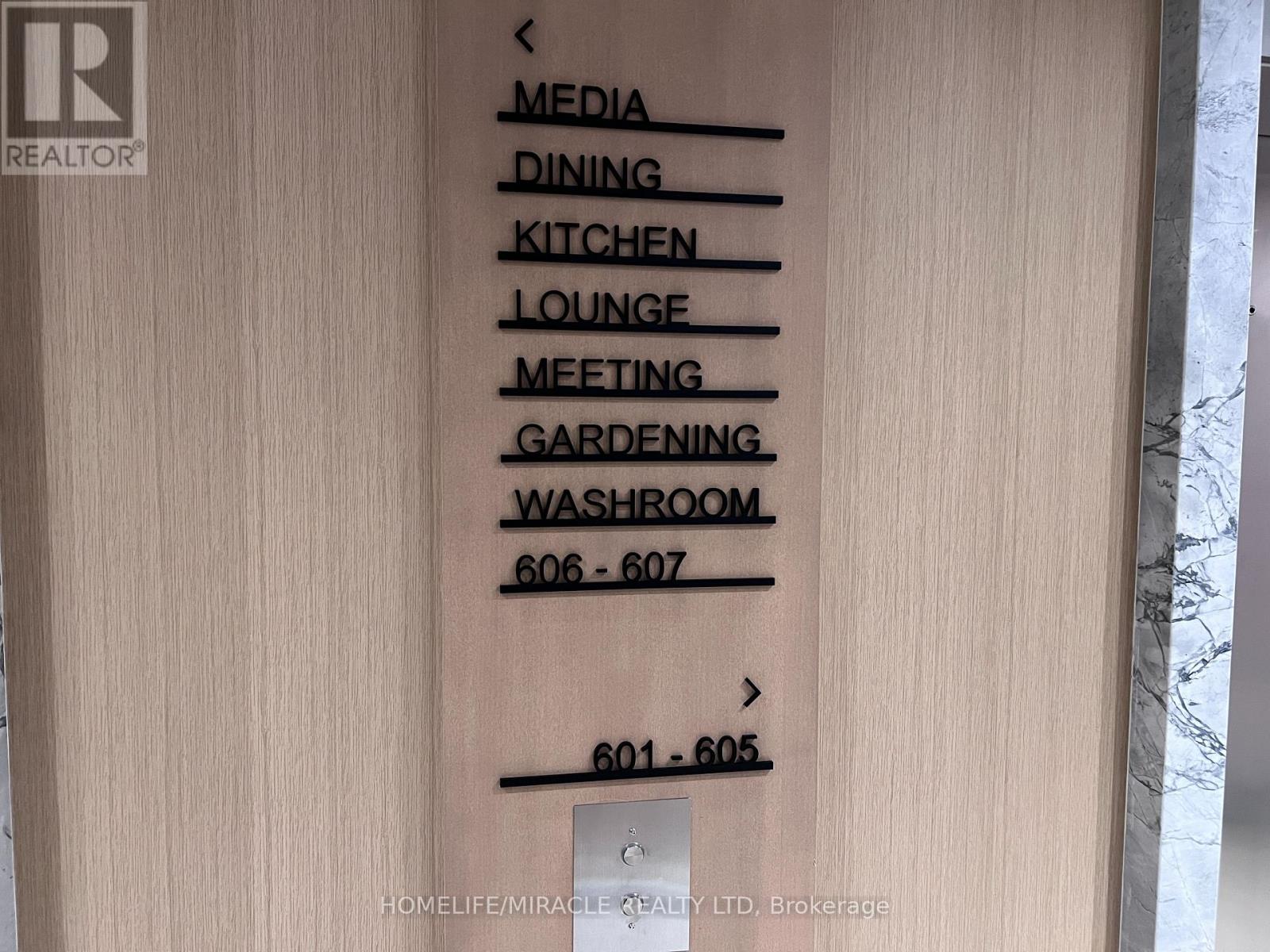 4004 - 395 Square One Drive, Mississauga, Ontario  L5B 0P6 - Photo 24 - W12739270