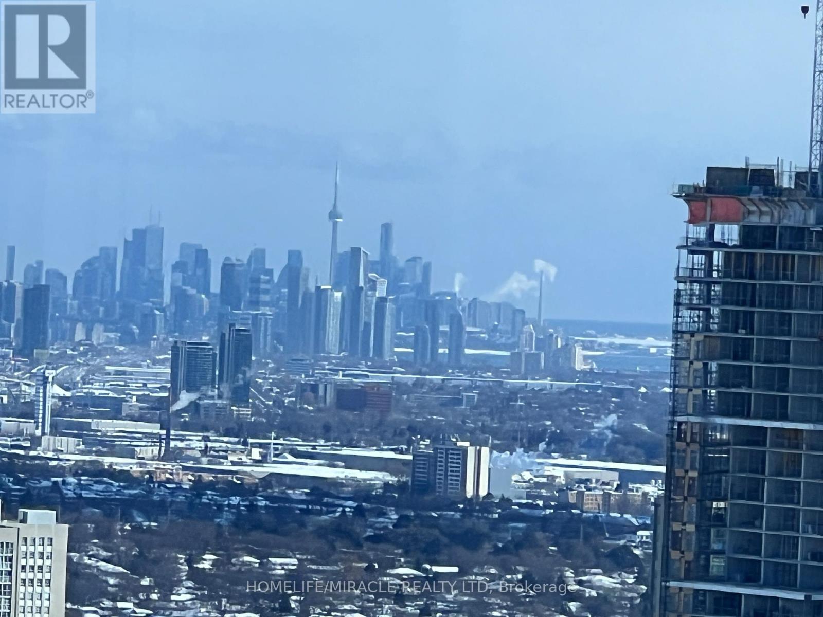 4004 - 395 Square One Drive, Mississauga, Ontario  L5B 0P6 - Photo 7 - W12739270