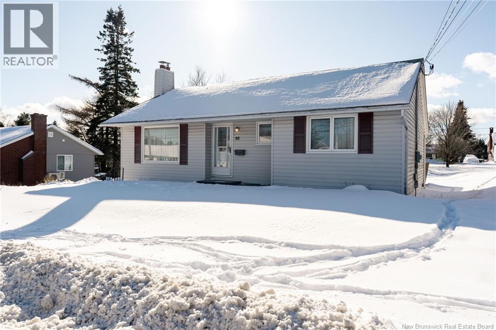 88 Champlain Drive, Saint John, New Brunswick  E2J 3E1 - Photo 3 - NB132794