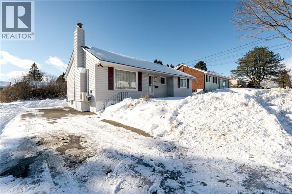 88 Champlain Drive, Saint John, New Brunswick  E2J 3E1 - Photo 4 - NB132794