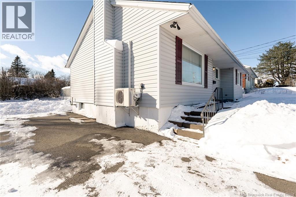 88 Champlain Drive, Saint John, New Brunswick  E2J 3E1 - Photo 5 - NB132794