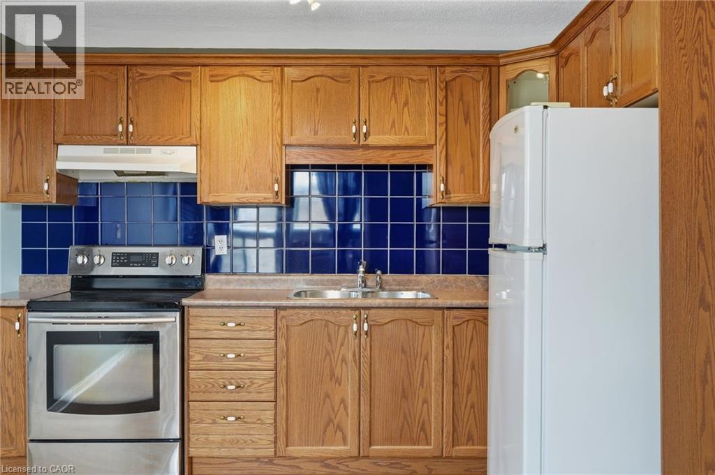 97 Connaught Avenue S Unit# 10, Hamilton, Ontario  L8M 3C4 - Photo 13 - 40801626