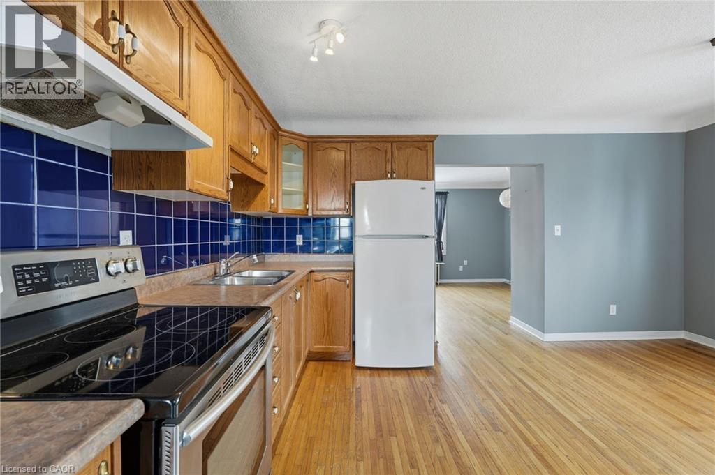 97 Connaught Avenue S Unit# 10, Hamilton, Ontario  L8M 3C4 - Photo 14 - 40801626