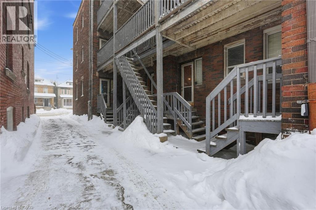 97 Connaught Avenue S Unit# 10, Hamilton, Ontario  L8M 3C4 - Photo 23 - 40801626