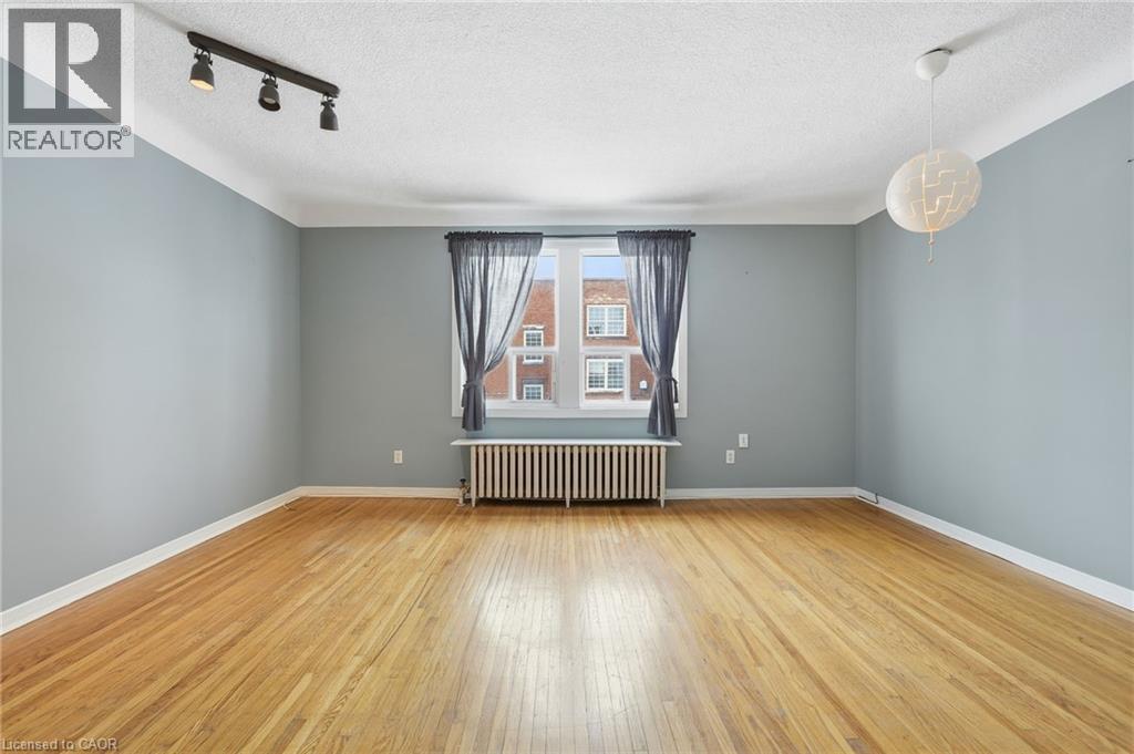 97 Connaught Avenue S Unit# 10, Hamilton, Ontario  L8M 3C4 - Photo 7 - 40801626