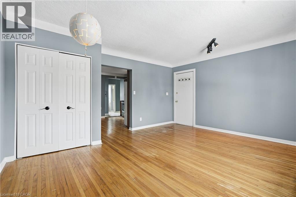 97 Connaught Avenue S Unit# 10, Hamilton, Ontario  L8M 3C4 - Photo 9 - 40801626