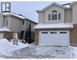 154 SNOWDROP Crescent, kitchener, Ontario