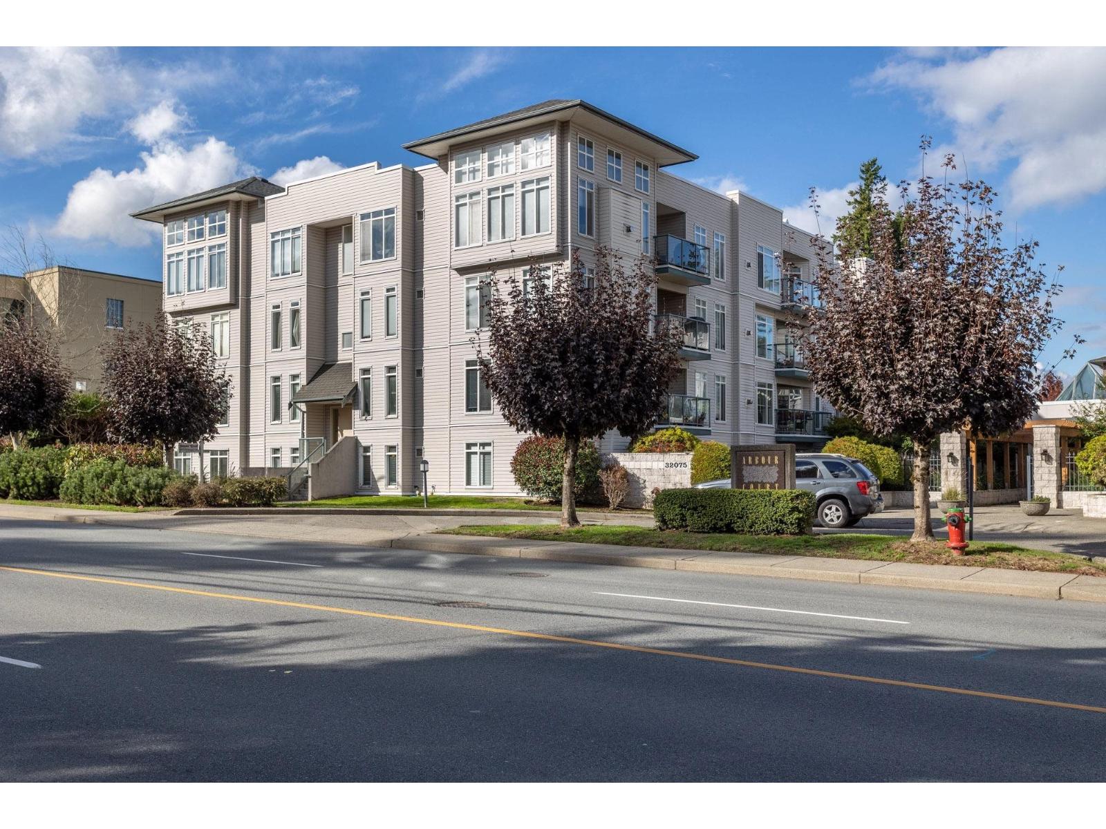 204 32075 GEORGE FERGUSON WAY, Abbotsford, British Columbia