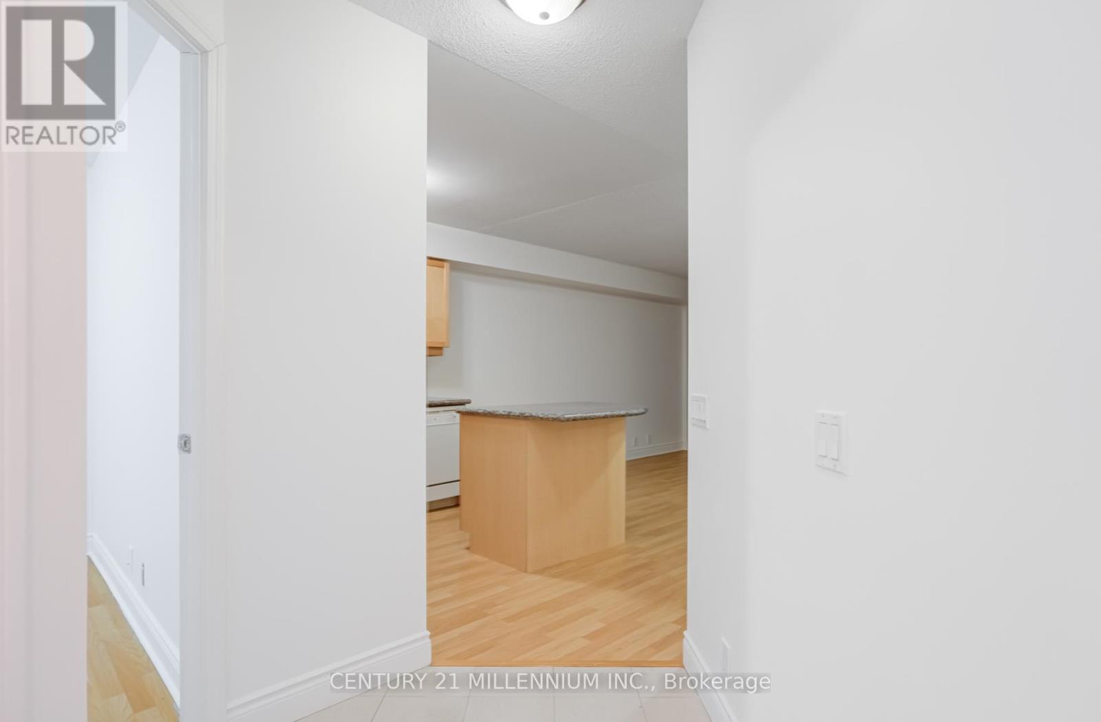 1215 - 80 Harrison Garden Boulevard, Toronto, Ontario  M2N 7E3 - Photo 17 - C12740030