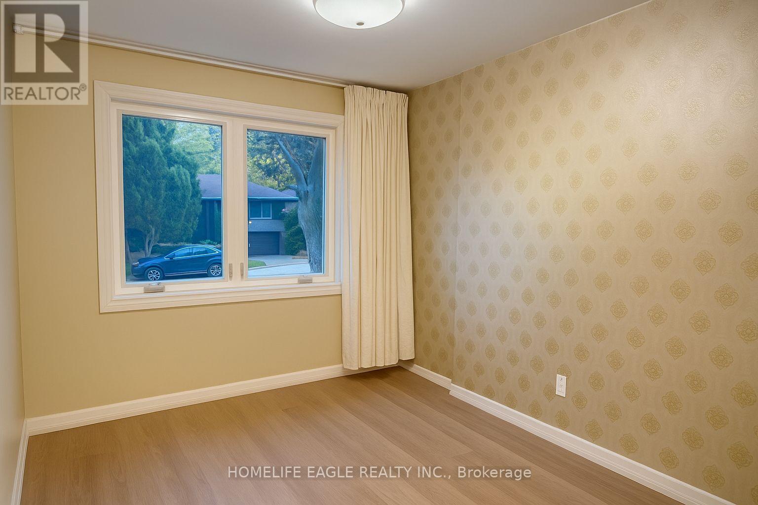 Upper - 33 Sumner Heights, Toronto, Ontario  M2K 1Y2 - Photo 11 - C12740074