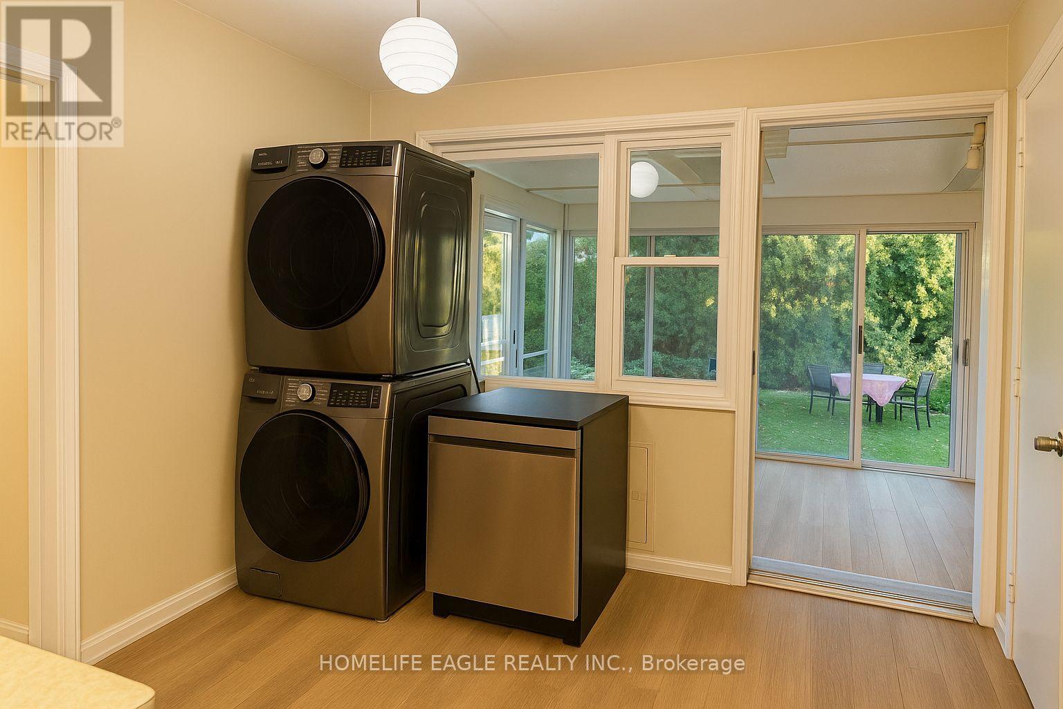 Upper - 33 Sumner Heights, Toronto, Ontario  M2K 1Y2 - Photo 8 - C12740074