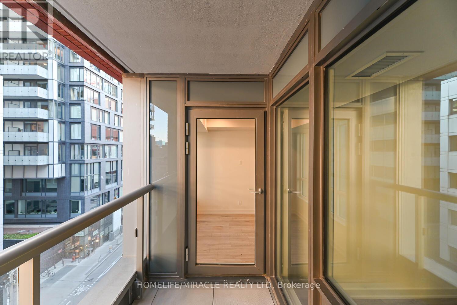 505 - 108 Peter Street, Toronto, Ontario  M5V 0W2 - Photo 21 - C12740080