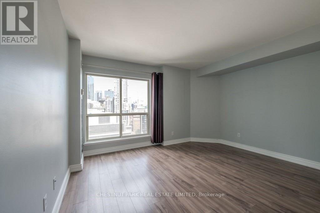 2107 - 25 The Esplanade, Toronto, Ontario  M5E 1W5 - Photo 8 - C12740092