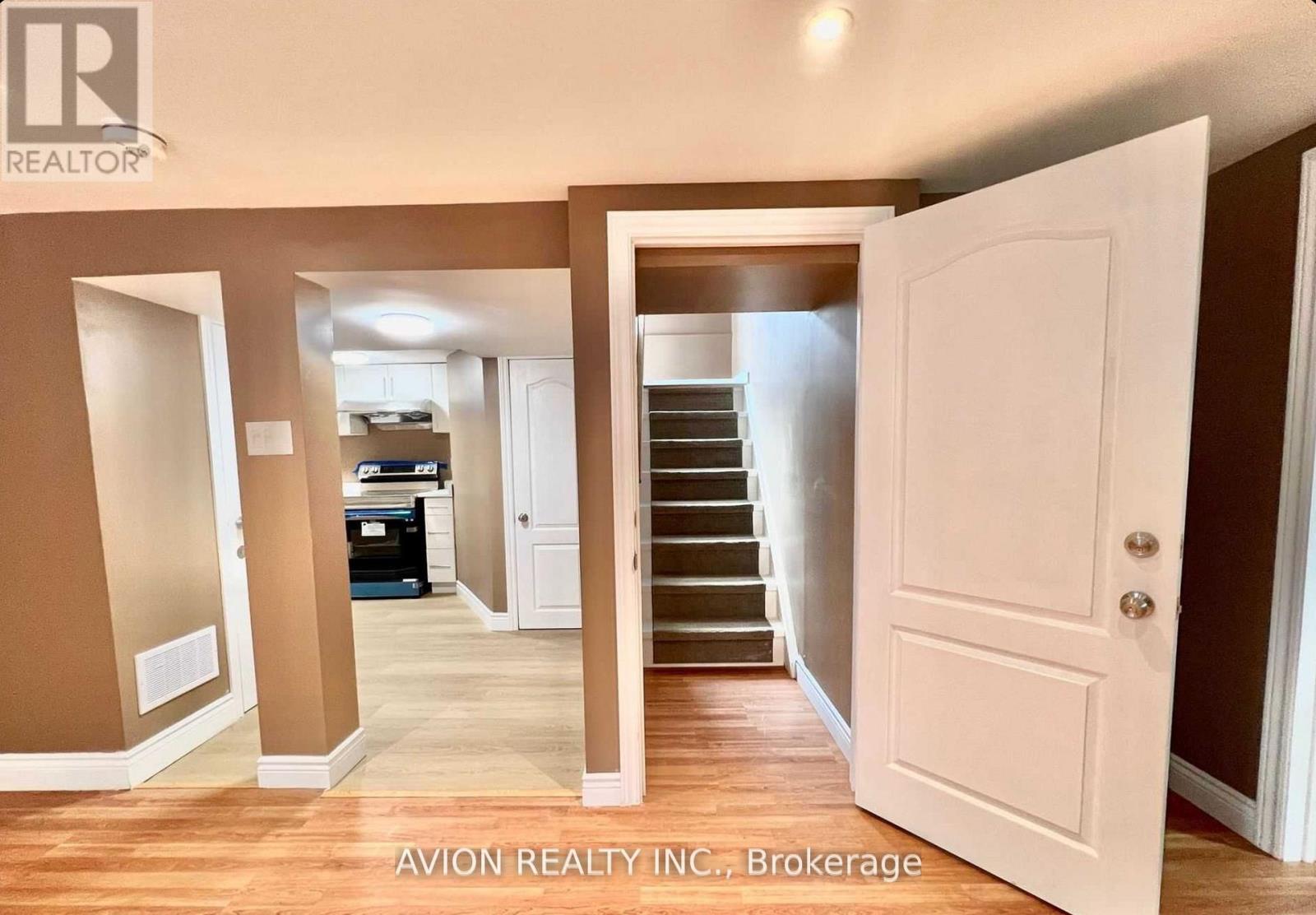 878 West Shore Boulevard, Pickering, Ontario  L1W 2V7 - Photo 10 - E12740018