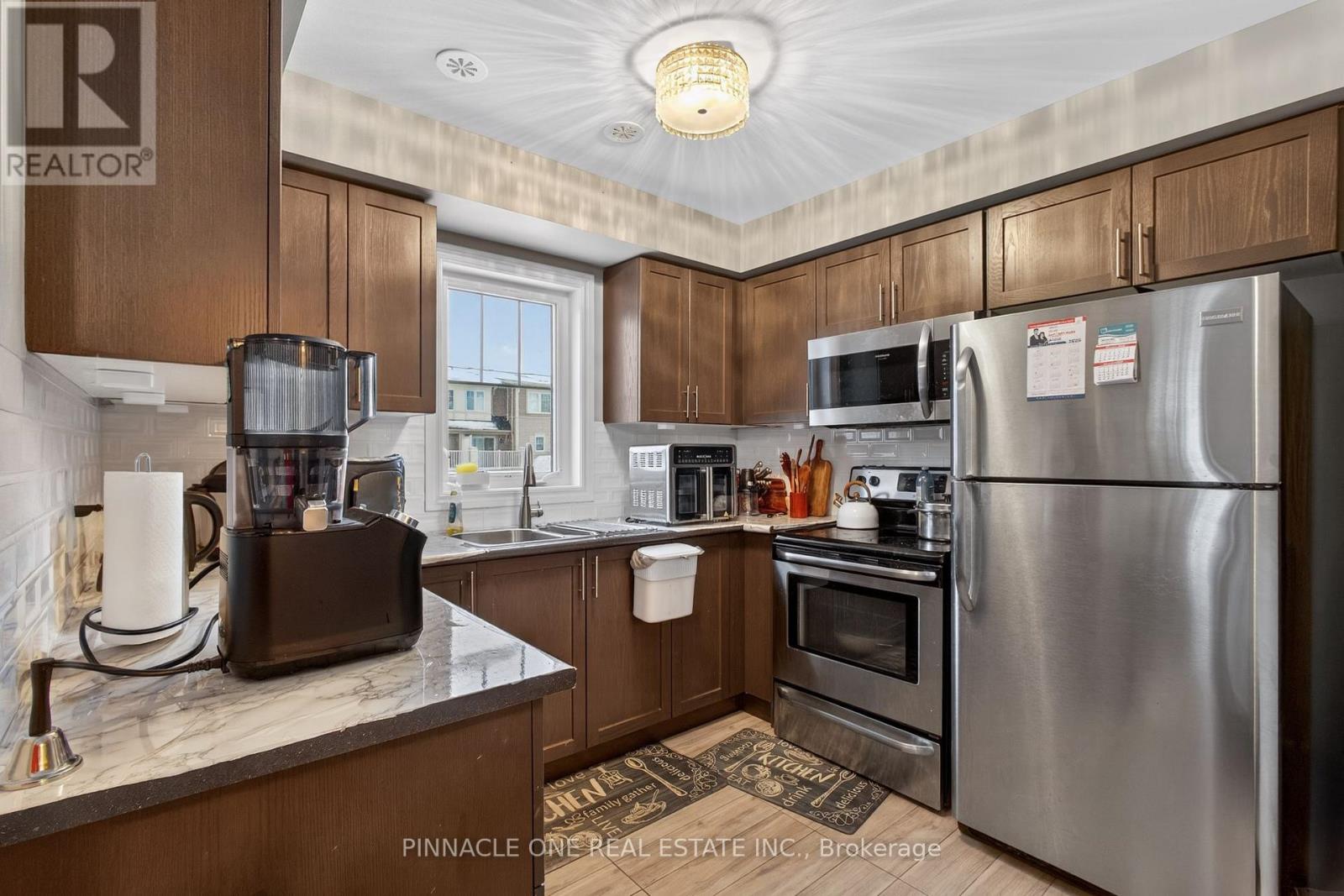 14 Nearco Crescent, Oshawa, Ontario  L1L 0J4 - Photo 13 - E12740082