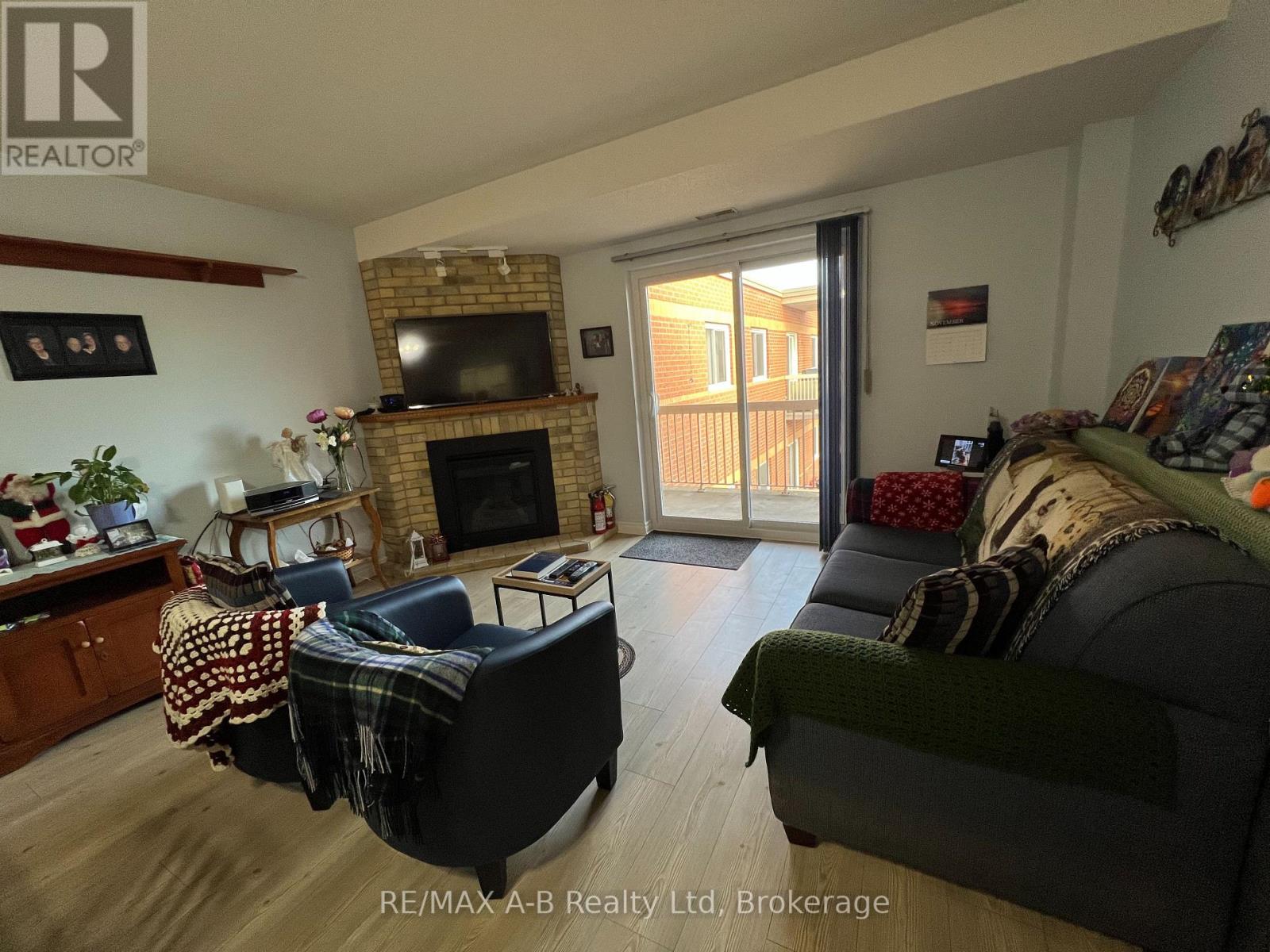 310 - 199 Hope Street E, East Zorra-Tavistock, Ontario  N0B 2R0 - Photo 9 - X12573338