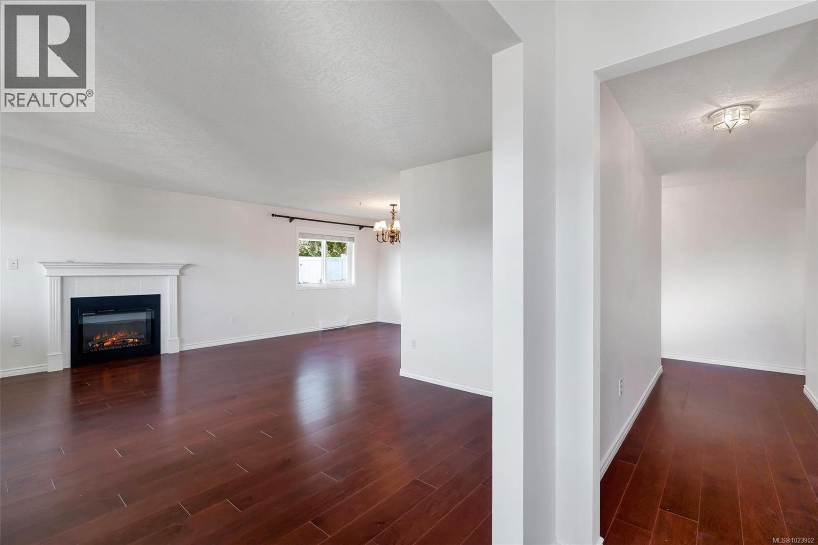 38 2560 Wilcox Terr, Central Saanich, British Columbia  V8Z 6Z8 - Photo 3 - 1023902