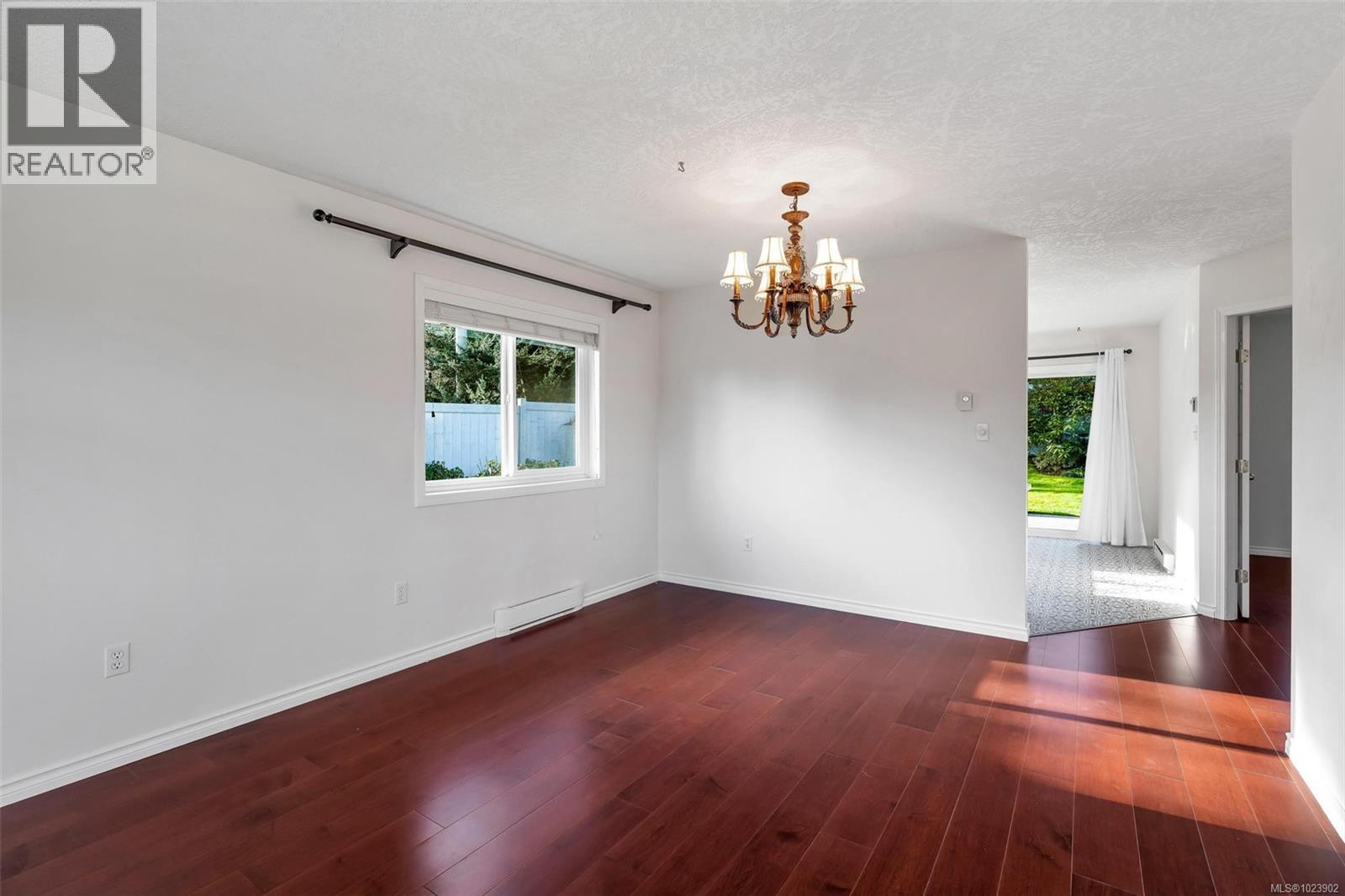 38 2560 Wilcox Terr, Central Saanich, British Columbia  V8Z 6Z8 - Photo 8 - 1023902