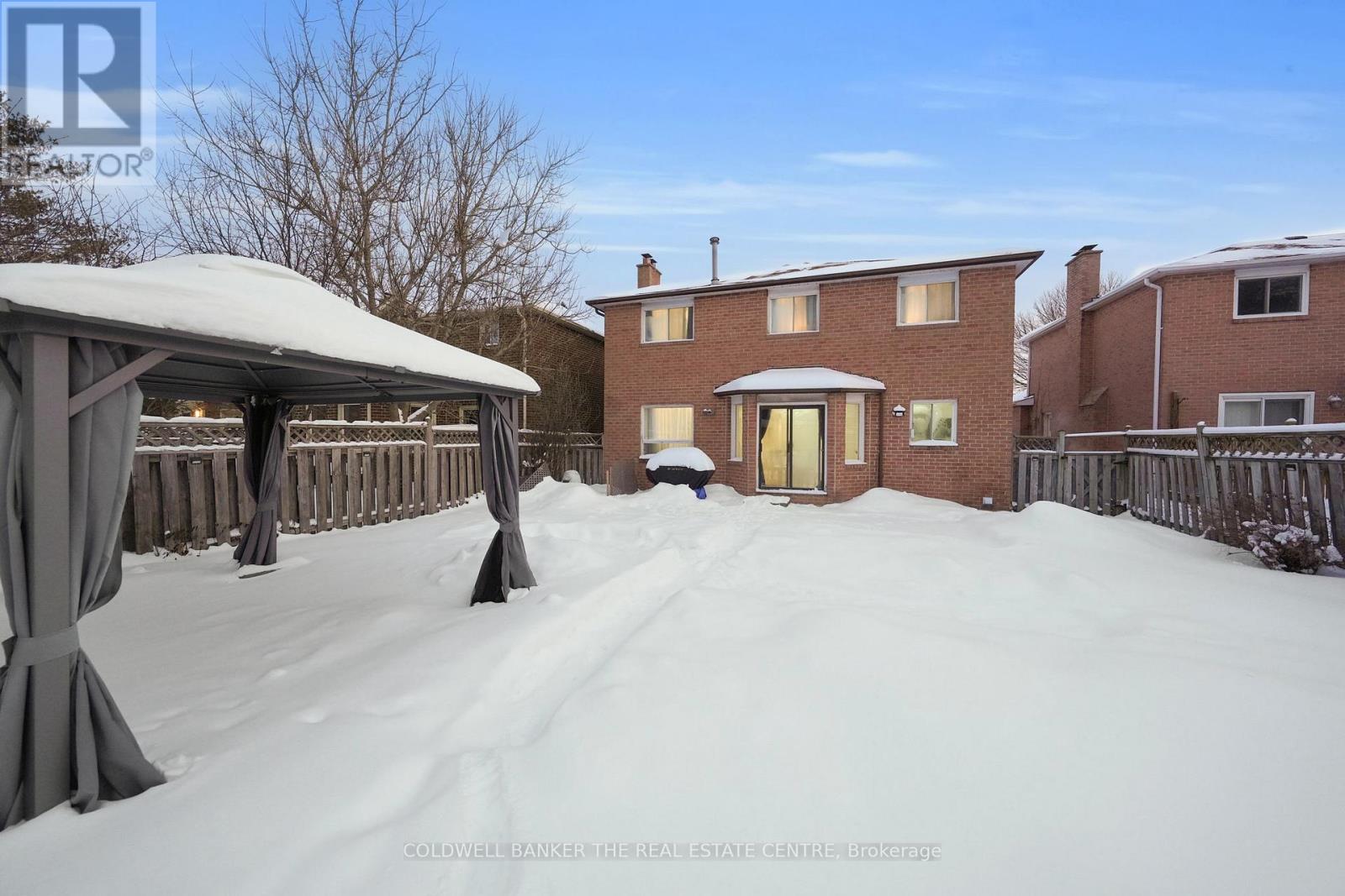 87 O'connor Crescent S, Richmond Hill, Ontario  L4C 7N9 - Photo 19 - N12739940