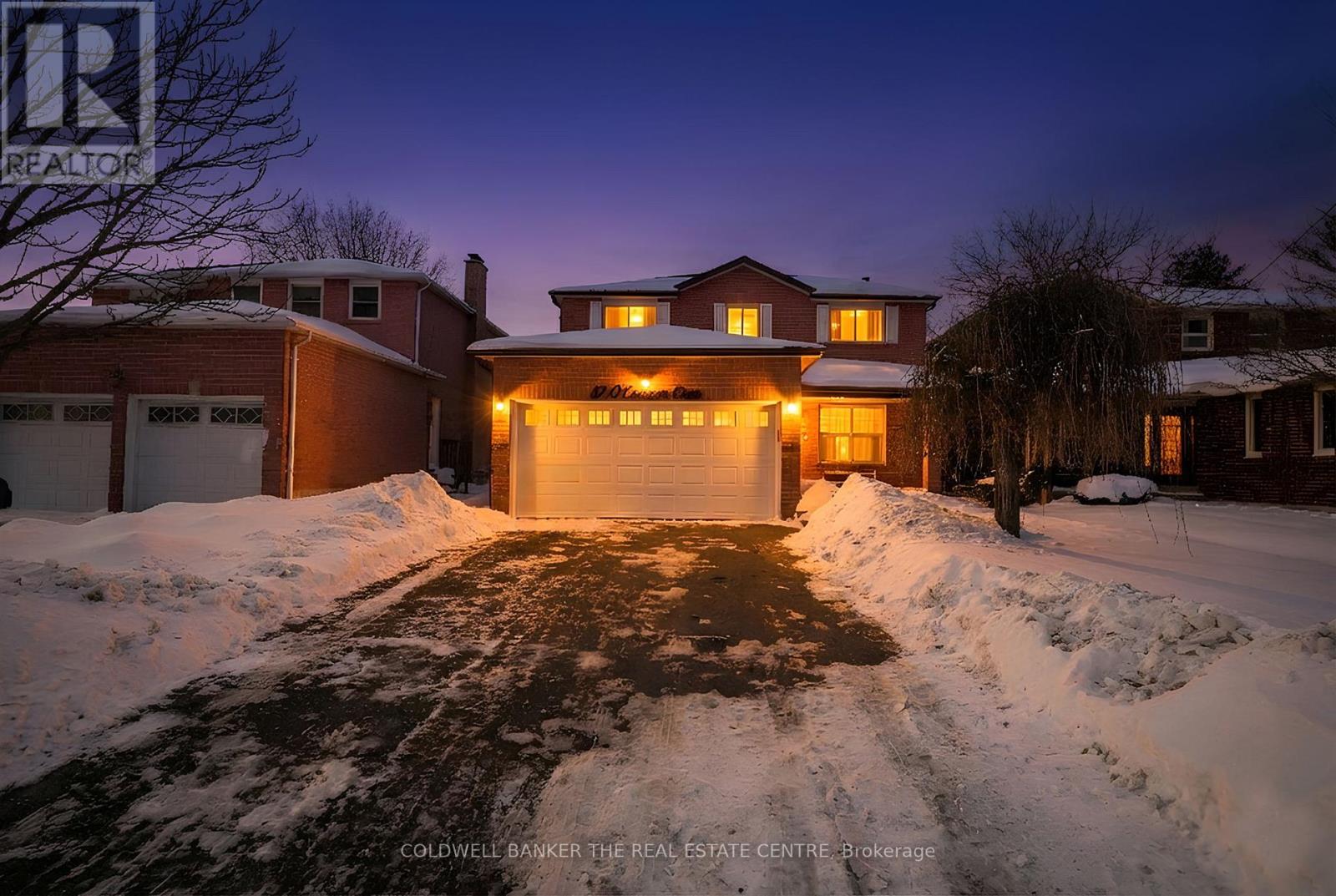 87 O'connor Crescent S, Richmond Hill, Ontario  L4C 7N9 - Photo 2 - N12739940