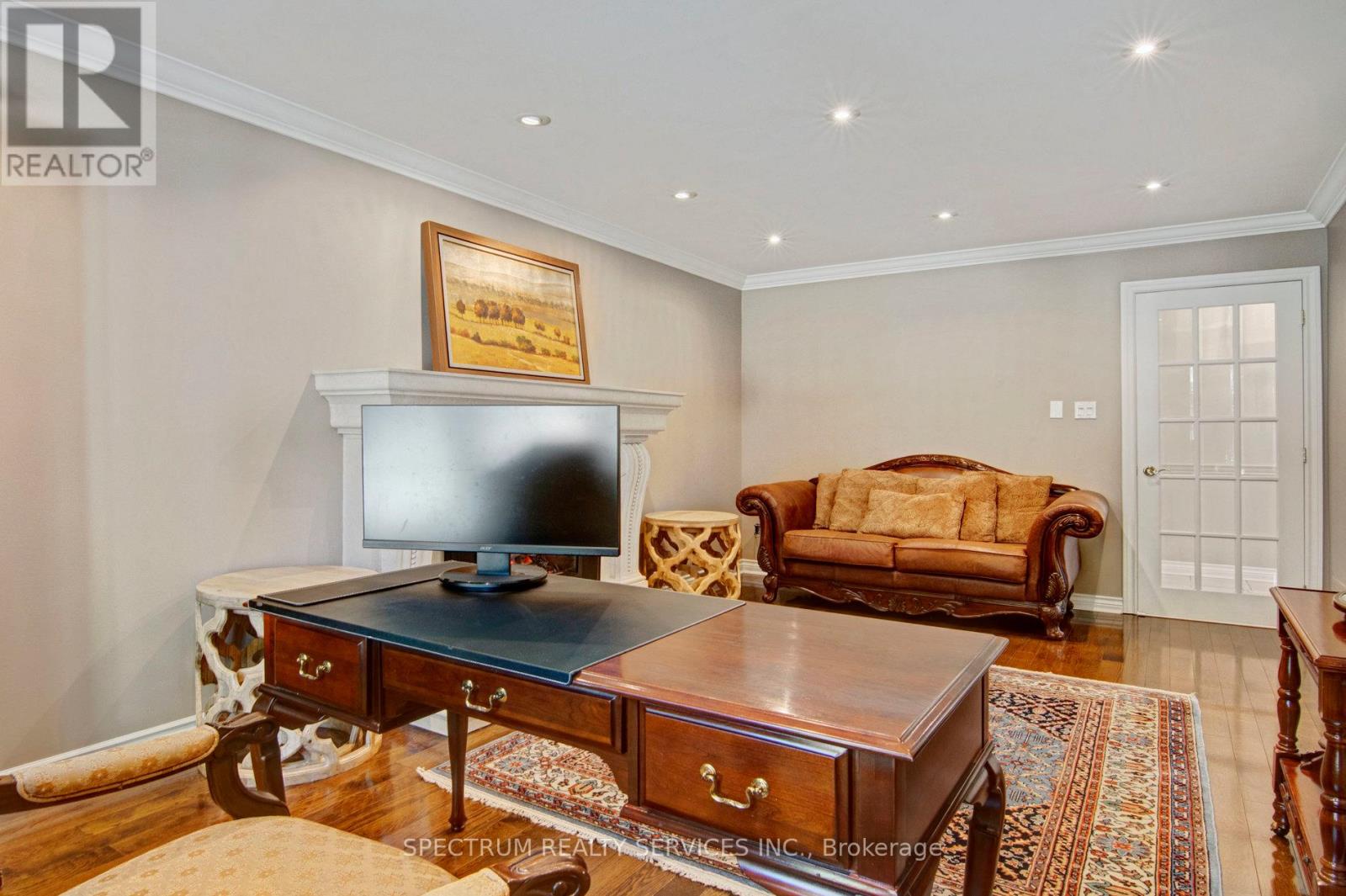 172 Charmaine Road, Vaughan, Ontario  L4L 1K2 - Photo 9 - N12740022