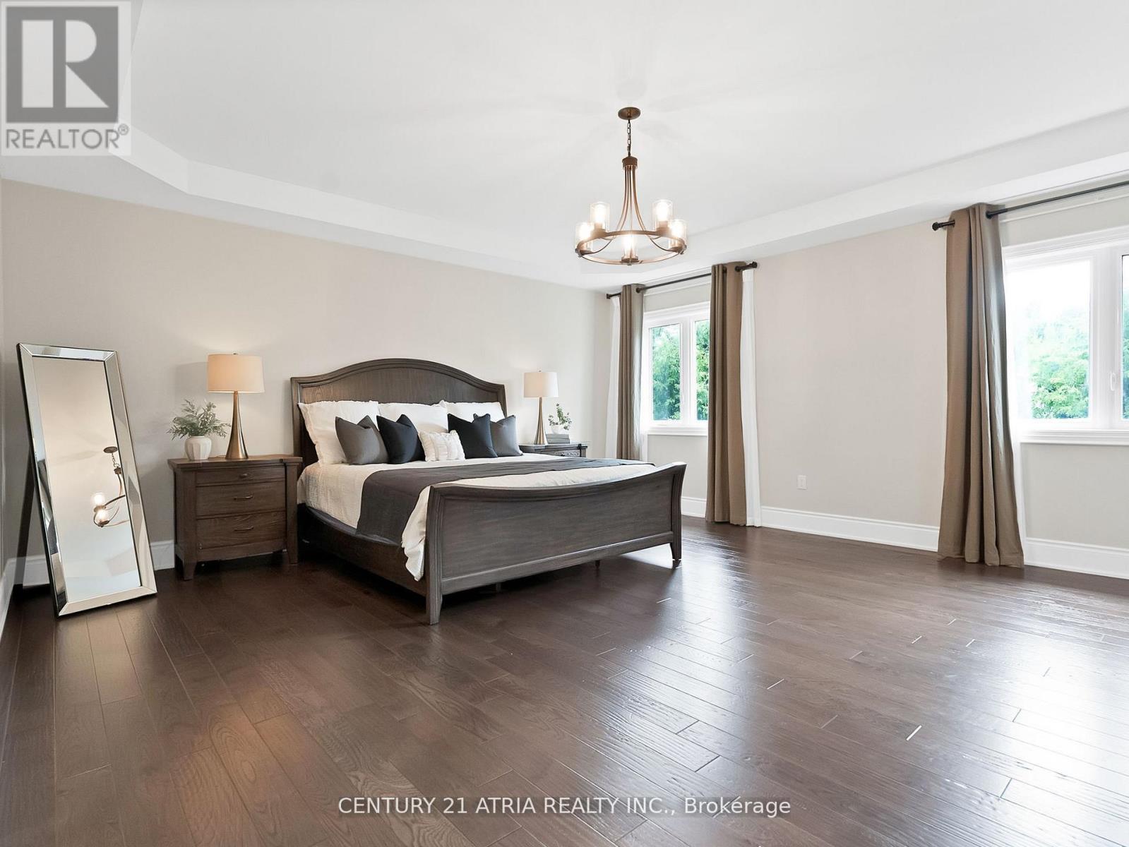 12 Macdonald Court, Richmond Hill, Ontario  L4E 1E9 - Photo 15 - N12740046