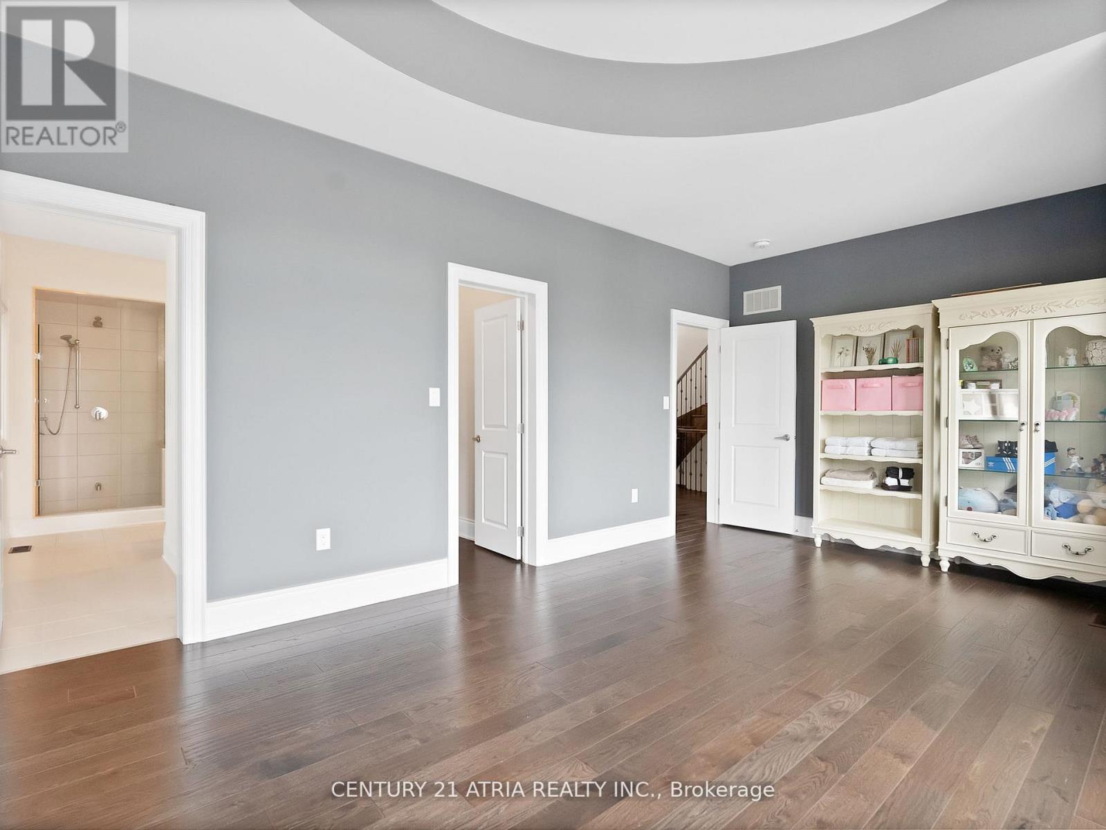 12 Macdonald Court, Richmond Hill, Ontario  L4E 1E9 - Photo 24 - N12740046