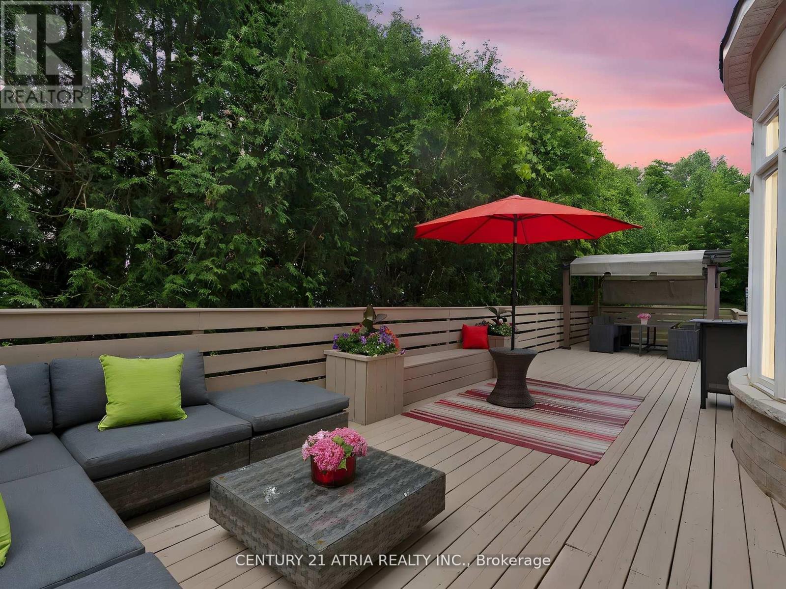 12 Macdonald Court, Richmond Hill, Ontario  L4E 1E9 - Photo 35 - N12740046