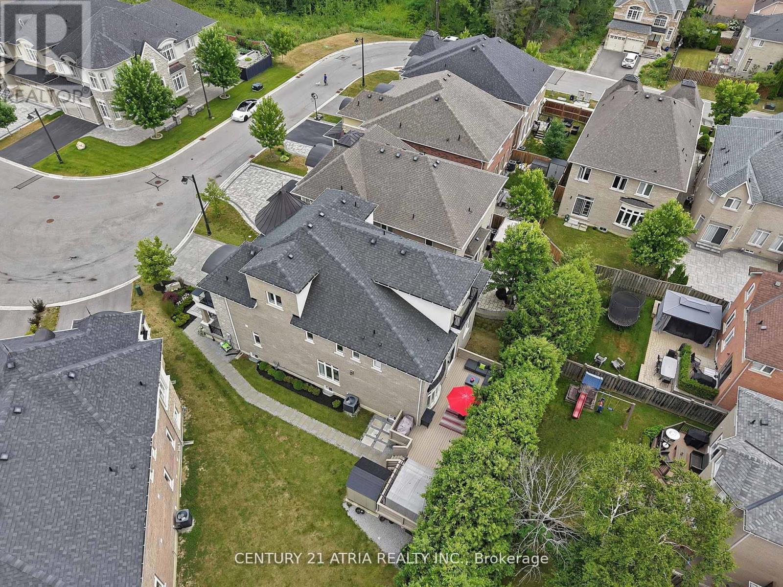 12 Macdonald Court, Richmond Hill, Ontario  L4E 1E9 - Photo 38 - N12740046