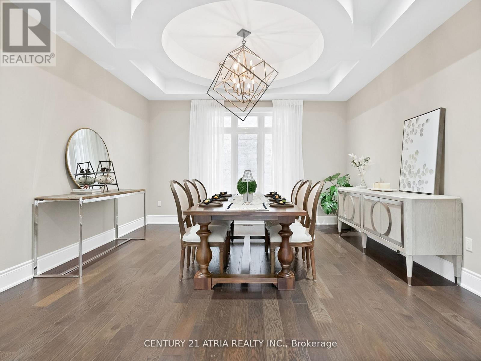 12 Macdonald Court, Richmond Hill, Ontario  L4E 1E9 - Photo 8 - N12740046